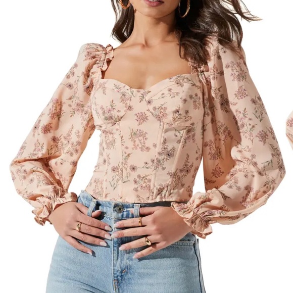 ASTR THE LABEL Tops - Astr Floral Blouse in Peach and Purple
